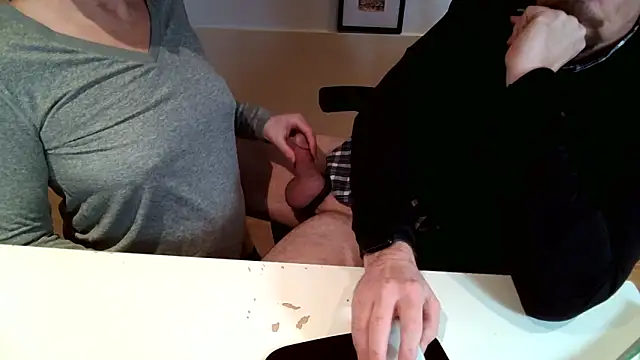 Curious madame scotsman online show from 02-16-26, 06:26