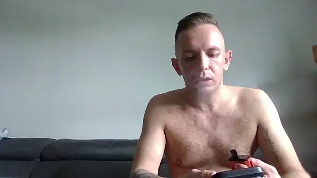verscub6969 online show from 07-04-26, 01:39