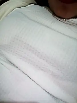 Snapshot of Hassina_456 chatting on 02-22-26, 06:57 Hassina 456 online show from 02-22-26, 06:57