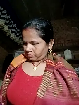 Snapshot of Pooja_sahu chatting on 02-01-26, 08:18 Pooja sahu online show from 02-01-26, 08:18