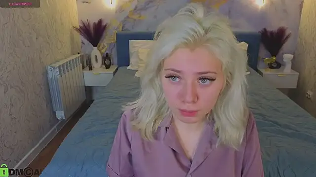 Snapshot of Kate_Krose chatting on 02-02-26, 01:26 Kate Krose online show from 02-02-26, 01:26