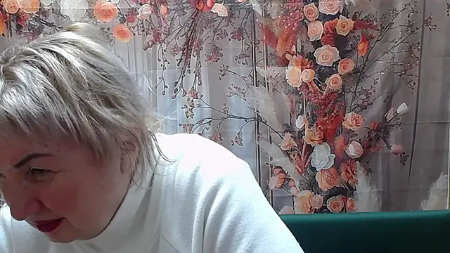 Snapshot of RenataDaster chatting on 02-20-26, 05:57 RenataDaster online show from 02-20-26, 05:57