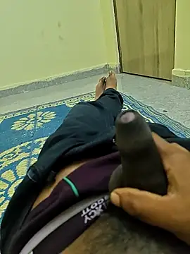 Romantic boy143 online show from 07-18-26, 08:23