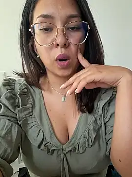 ISABELLA-24  online show from 02-26-26, 04:39