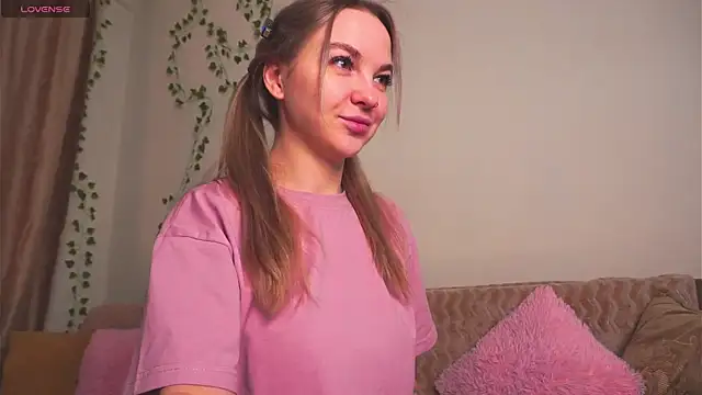 Snapshot of AricaPetties chatting on 02-06-26, 06:55 AricaPetties online show from 02-06-26, 06:55