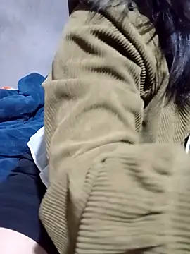 Snapshot of Slutty_18 chatting on 02-17-26, 05:48 Slutty 18 online show from 02-17-26, 05:48