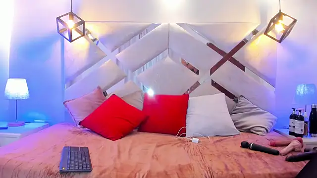 karlaa megan online show from 04-09-26, 11:48