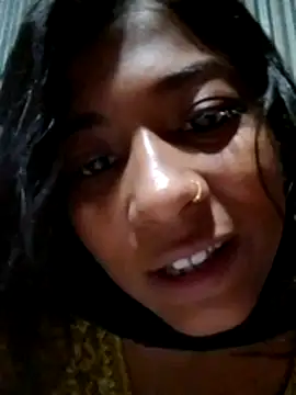 Snapshot of Cute-Tanisa- chatting on 06-29-26, 01:01 Cute-Tanisa- online show from 06-29-26, 01:01