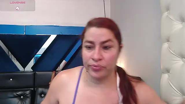 Snapshot of Alison-mar chatting on 06-20-26, 08:22 Alison-mar online show from 06-20-26, 08:22