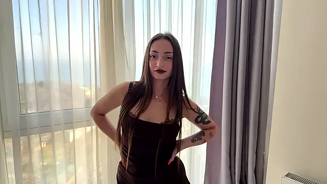 Snapshot of AmiraMartin chatting on 03-01-26, 10:06 AmiraMartin online show from 03-01-26, 10:06