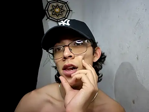 Snapshot of SolRakOF chatting on 02-13-26, 05:25 SolRakOF online show from 02-13-26, 05:25