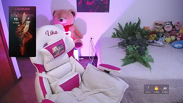 lika little0 online show from 02-12-26, 08:48