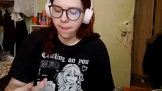 Snapshot of VannessaDillenbeck chatting on 02-19-26, 12:45 VannessaDillenbeck online show from 02-19-26, 12:45