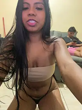 Snapshot of fahzinha chatting on 02-26-26, 12:20 fahzinha online show from 02-26-26, 12:20