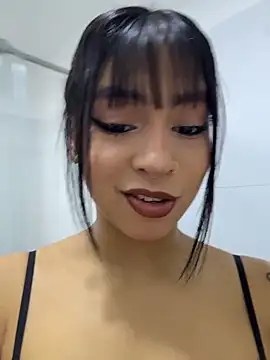 Snapshot of Chel__ chatting on 05-06-26, 05:07 Chel online show from 05-06-26, 05:07