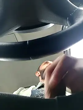 Snapshot of alikemal1993 chatting on 02-09-26, 01:04 alikemal1993 online show from 02-09-26, 01:04