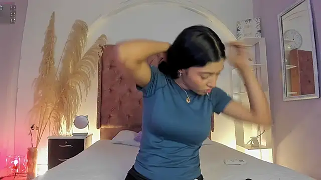 Lia Passion online show from 03-24-26, 07:41