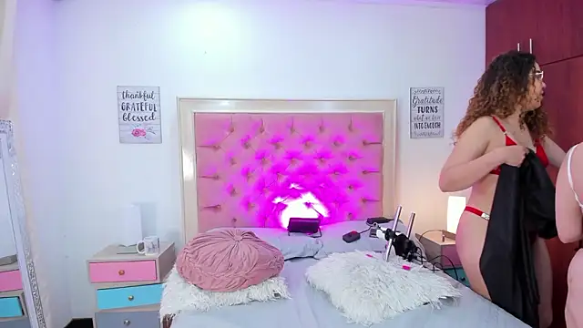 AmbarClarck online show from 03-15-26, 12:00