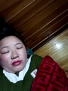 quynhbupbe11 online show from 02-11-26, 01:16