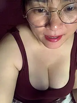 Star-sweet01 online show from 02-15-26, 05:59