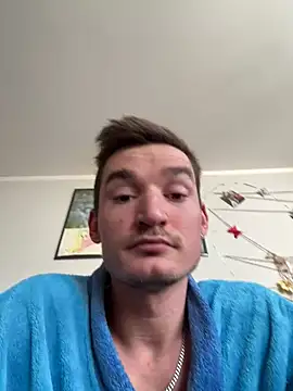 Snapshot of Netflixundcock chatting on 02-16-26, 08:54 Netflixundcock online show from 02-16-26, 08:54