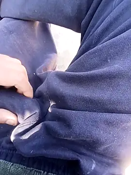 Snapshot of Sharmasamba chatting on 02-12-26, 07:47 Sharmasamba online show from 02-12-26, 07:47