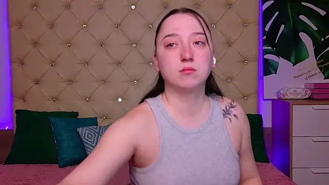 Snapshot of AwaMax chatting on 02-27-26, 05:51 AwaMax online show from 02-27-26, 05:51