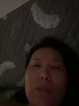 Snapshot of Youyou_12 chatting on 02-05-26, 04:33 Youyou 12 online show from 02-05-26, 04:33