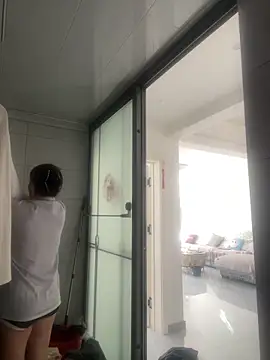 Snapshot of Youyou_12 chatting on 02-28-26, 02:56 Youyou 12 online show from 02-28-26, 02:56