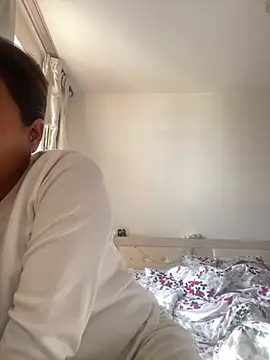 Youyou 12 online show from 04-08-26, 12:32