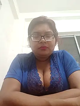 Elie Hallway online show from 02-15-26, 09:00