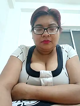 Elie Hallway online show from 02-16-26, 06:48