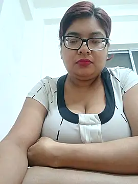 Elie Hallway online show from 02-23-26, 11:46