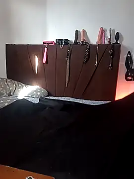 Iam kimh online show from 03-28-26, 08:41