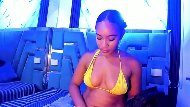 emii brown online show from 04-12-26, 03:28