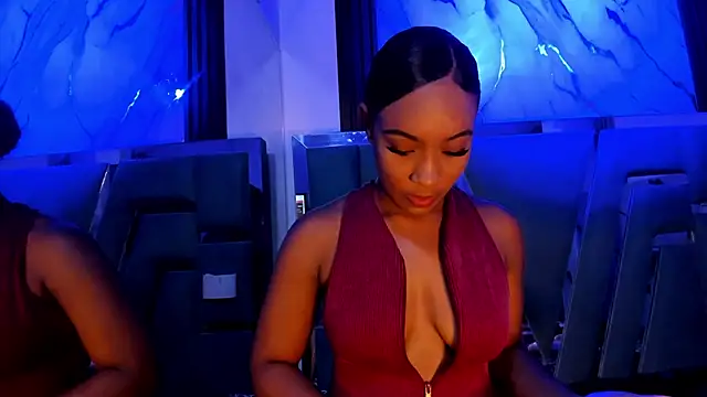 emii brown online show from 04-19-26, 01:38