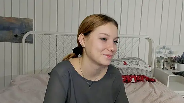 Snapshot of JadwigaTagliavia chatting on 02-08-26, 08:23 JadwigaTagliavia online show from 02-08-26, 08:23