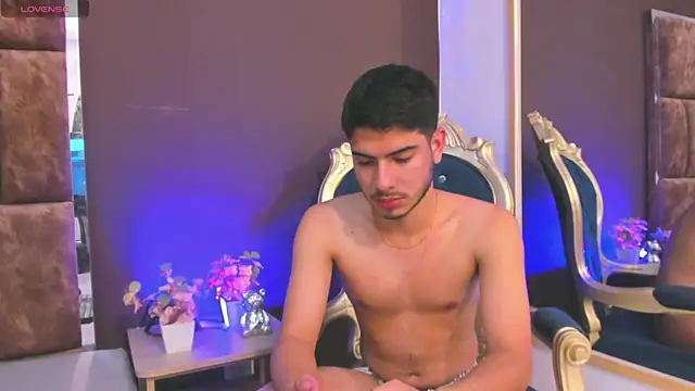 Apolo Gray online show from 02-20-26, 04:09