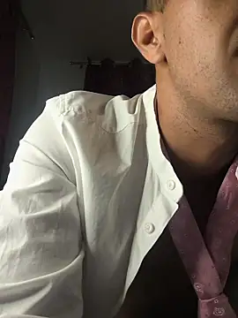 logan-31 online show from 02-06-26, 05:23