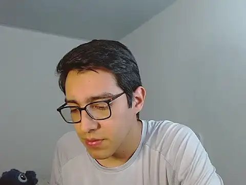 Snapshot of NickFin chatting on 07-03-26, 03:46 NickFin online show from 07-03-26, 03:46