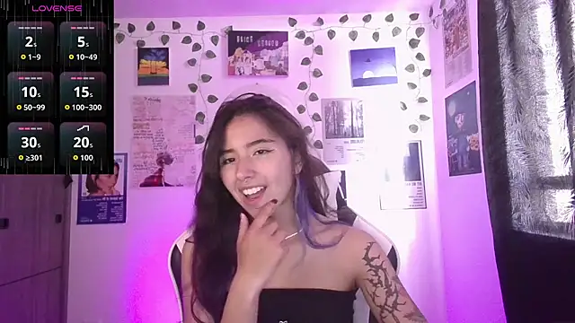 Snapshot of IvyStone_ chatting on 05-09-26, 08:14 IvyStone online show from 05-09-26, 08:14