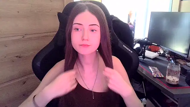 karlaluuvv online show from 04-01-26, 11:44