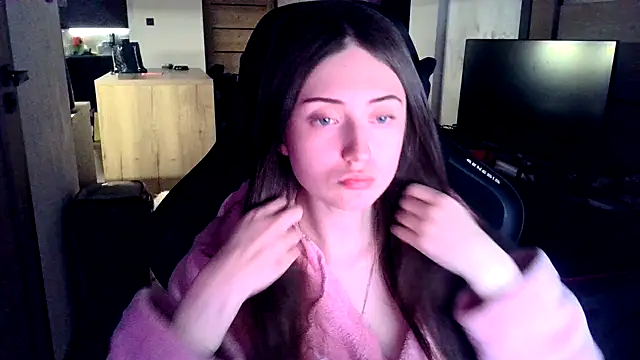 karlaluuvv online show from 04-01-26, 08:28