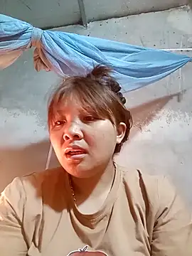 Snapshot of keobonggon1 chatting on 02-08-26, 12:47 keobonggon1 online show from 02-08-26, 12:47