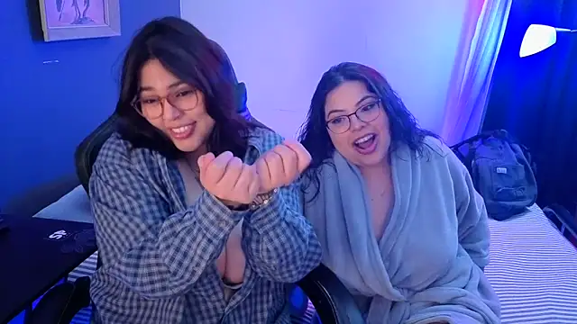 KittyTatts online show from 02-04-26, 04:18