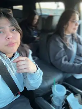 KittyTatts online show from 02-10-26, 11:31