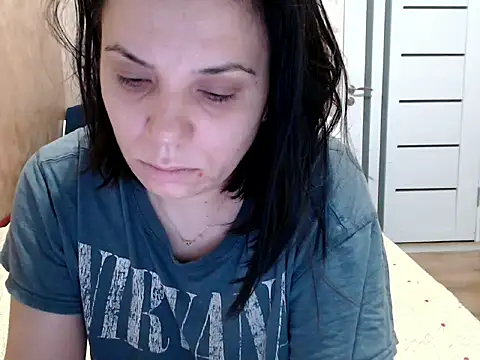 Snapshot of LorraGrey chatting on 02-24-26, 03:59 LorraGrey online show from 02-24-26, 03:59