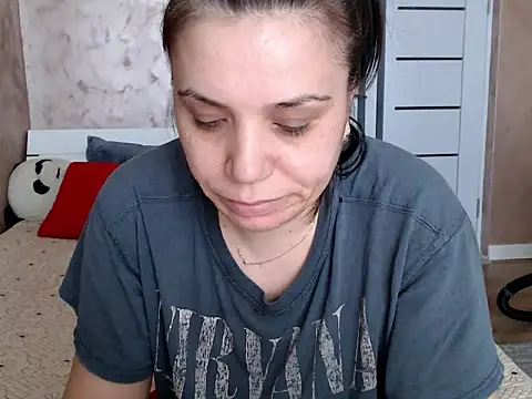 LorraGrey online show from 03-15-26, 12:33