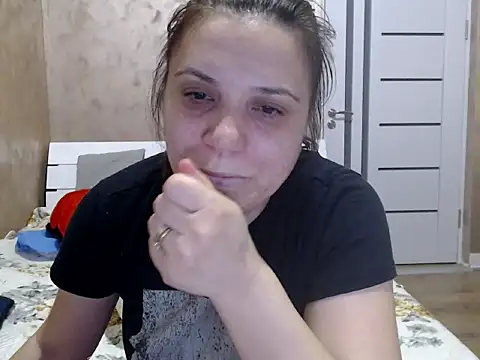 LorraGrey online show from 04-01-26, 07:33