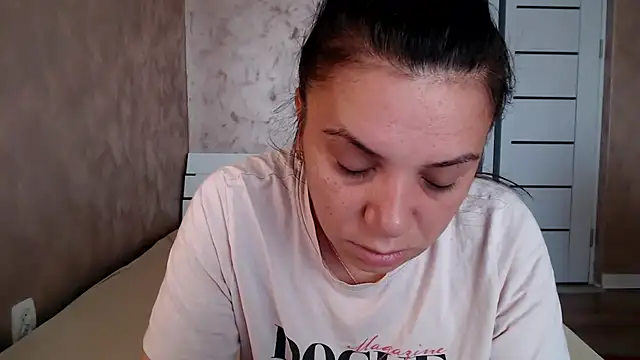 LorraGrey online show from 07-14-26, 03:33